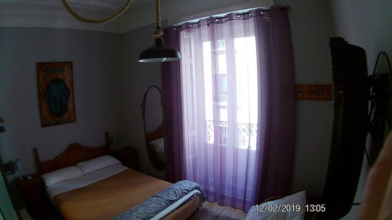 Hostal Hispalense Madrid Luaran gambar
